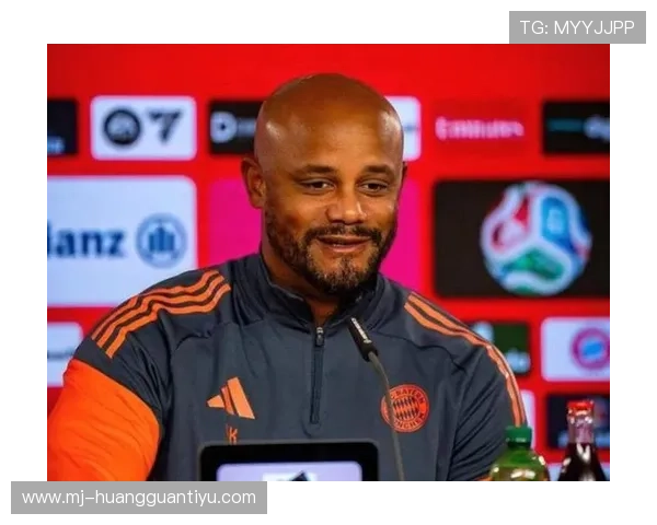 孔帕尼走下球场那一刻，穿得比明星还讲究，谁看了不想问问钱包藏哪了？