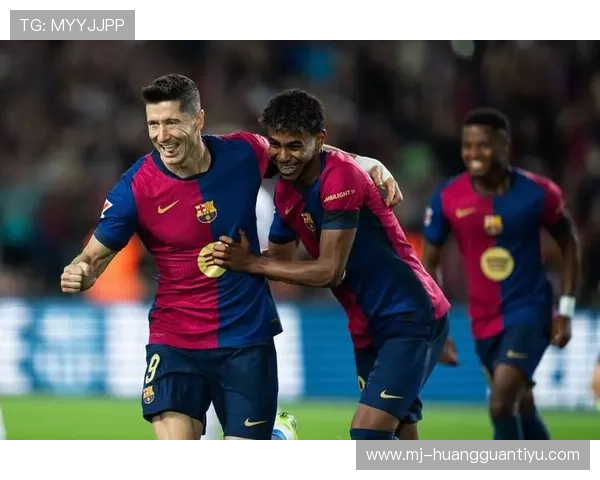 莱万转会巴萨的战术适配与体系融合分析